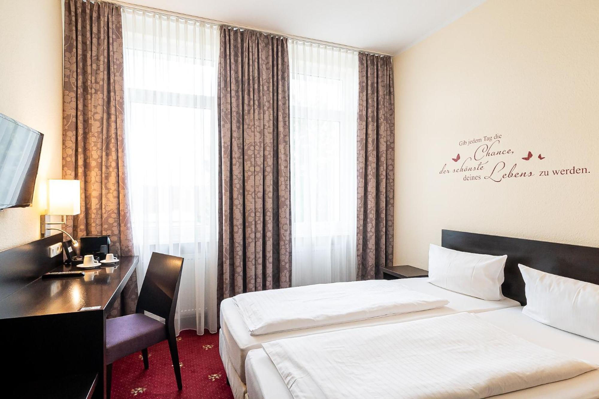 Double Room,1687456709:JPEG